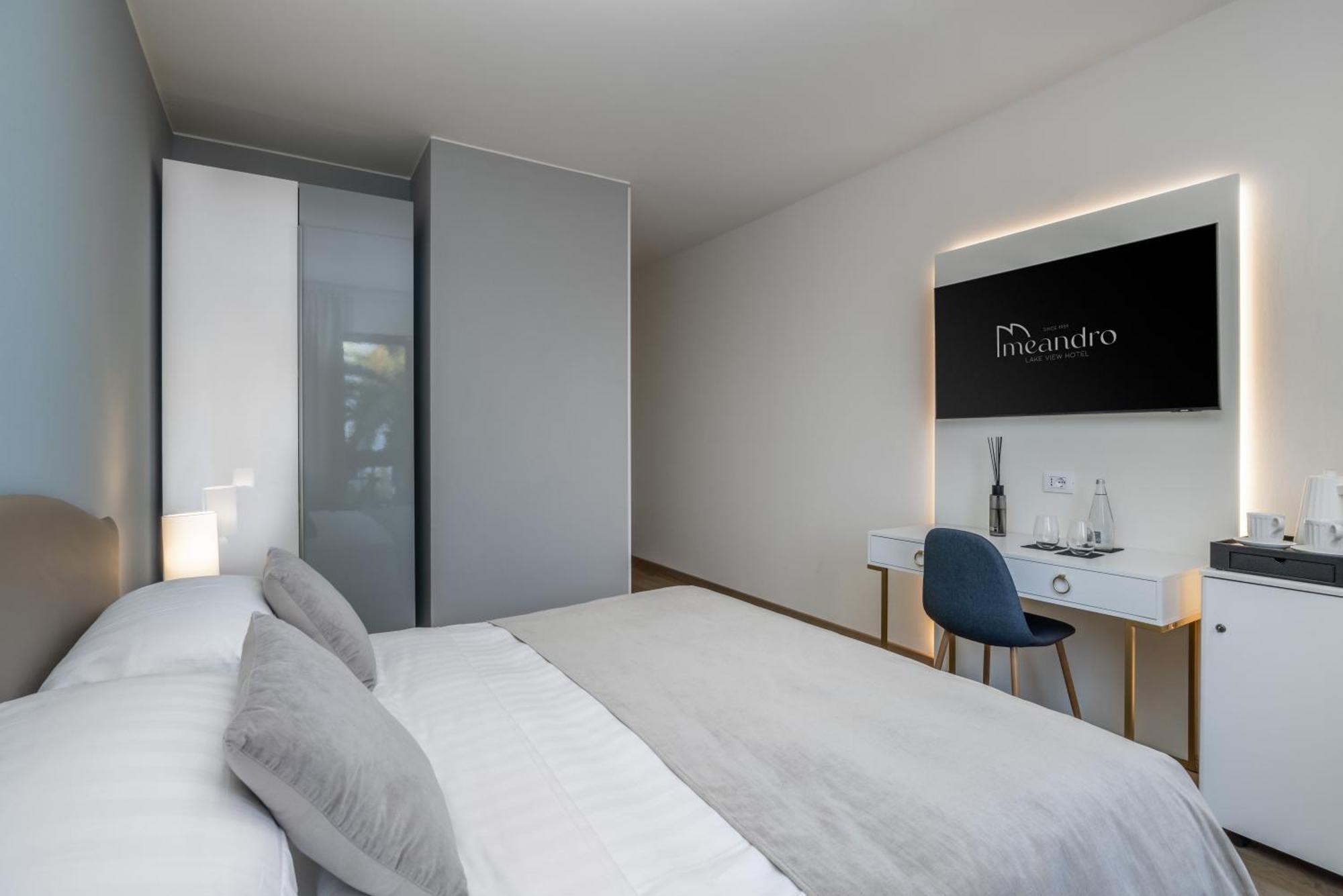 Hotel Meandro - Lake View Gargnano Ngoại thất bức ảnh