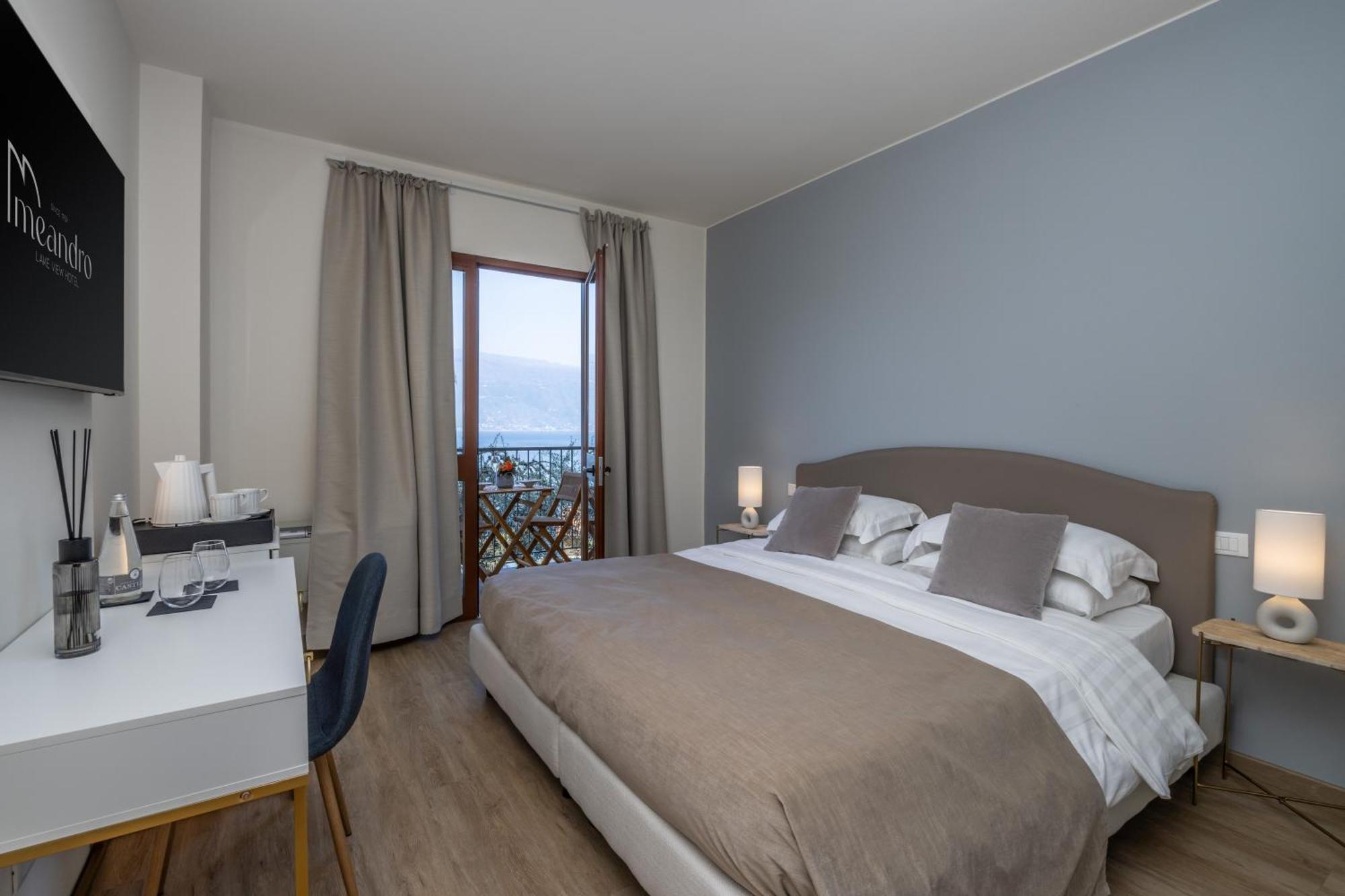 Hotel Meandro - Lake View Gargnano Ngoại thất bức ảnh