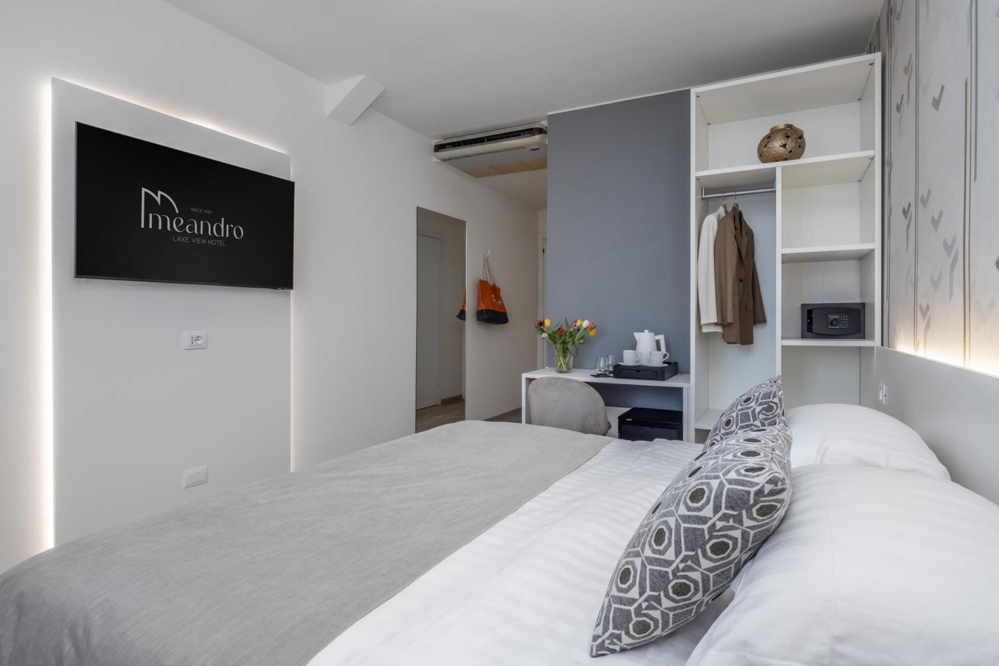Hotel Meandro - Lake View Gargnano Ngoại thất bức ảnh